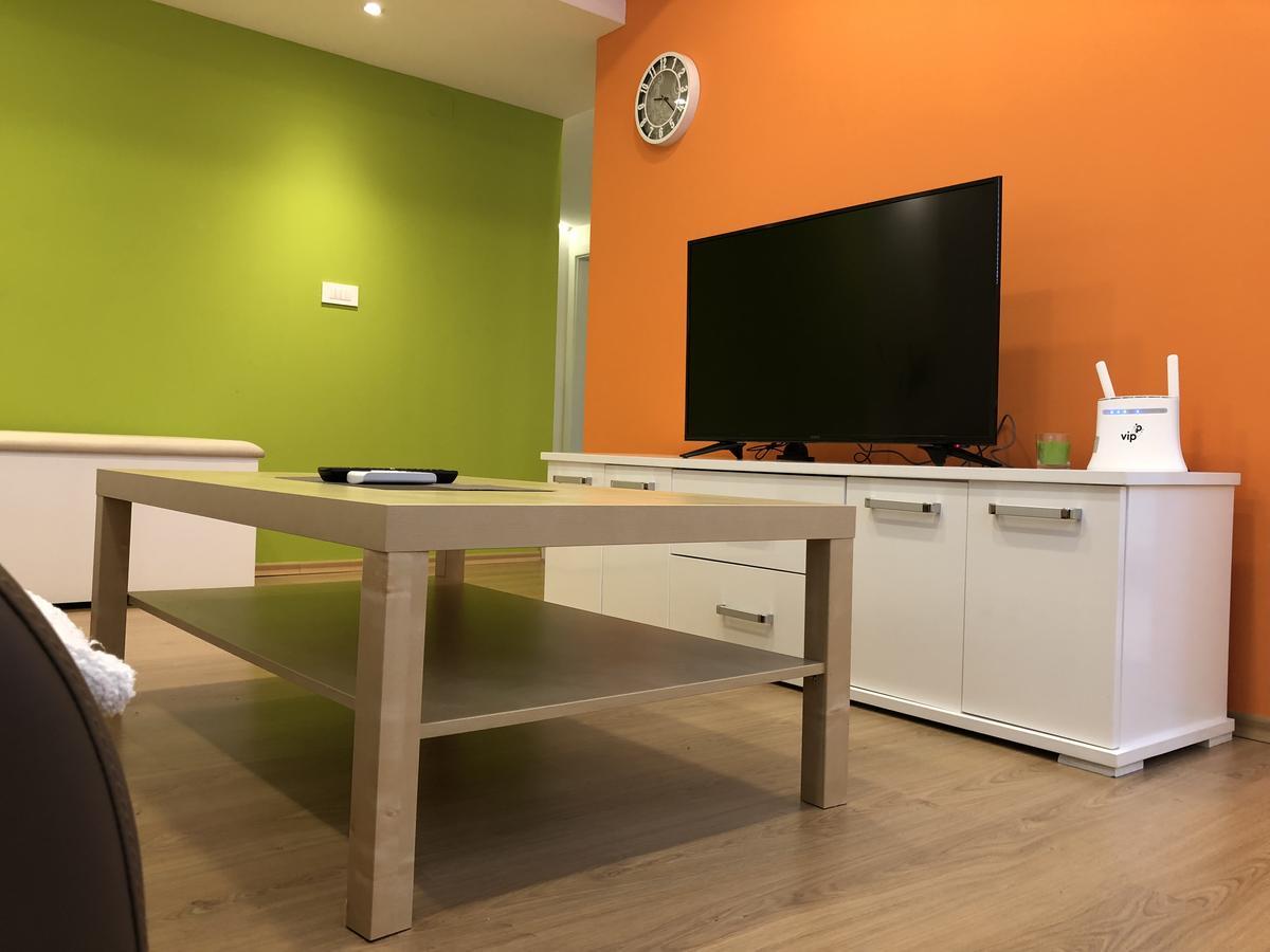 Premium 4U - City Center 50M2 - Skopje Eksteriør billede