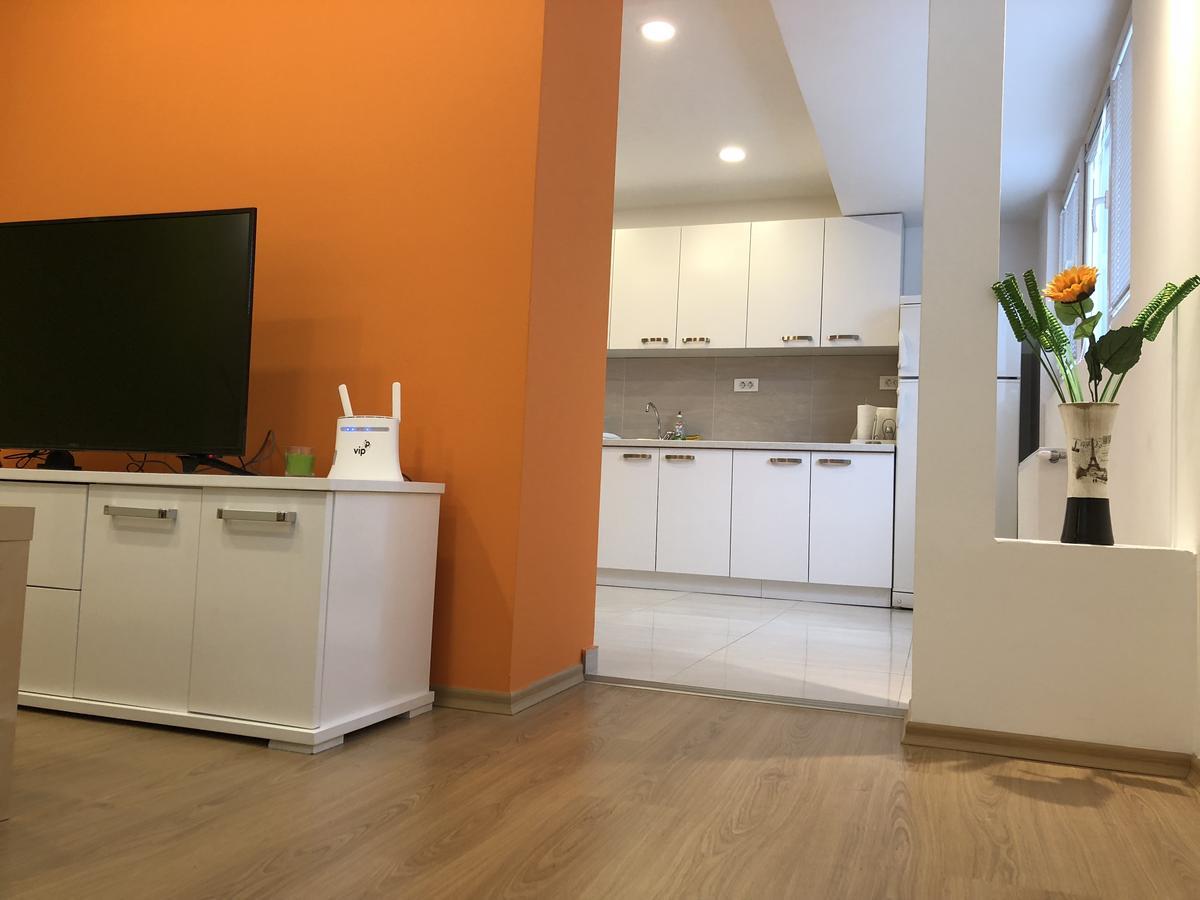 Premium 4U - City Center 50M2 - Skopje Eksteriør billede